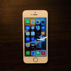 I phone 5s pta approved 64gb 0322,7573476 Whatsapp