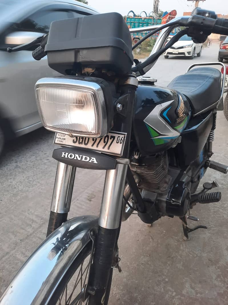 Honda CG 125 2006 5