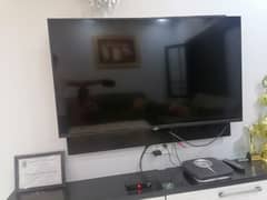 a tcl TV 48 inch