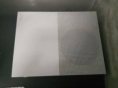 XBOX ONE S (urgent sale)