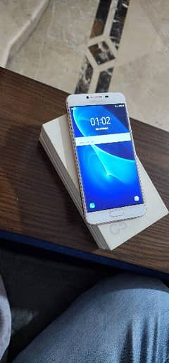 Samsung C5