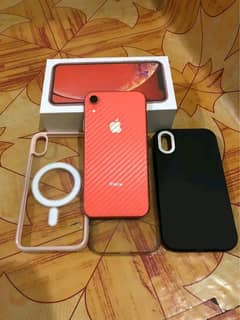 Apple iPhone Xr 64GB Momery Full Box PTA Approved 03104007194 0