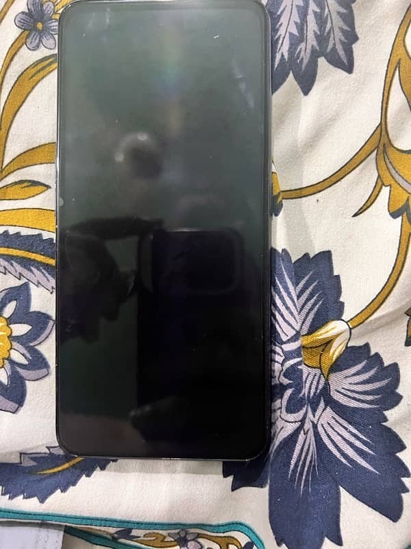 oppo reno 2z 4 8/ 256 gb mobile with good condition patch back broken 1