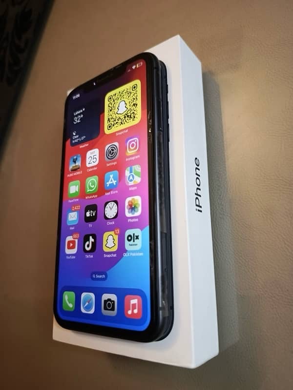 Iphone 11 64 GB Non PTA Jv 7