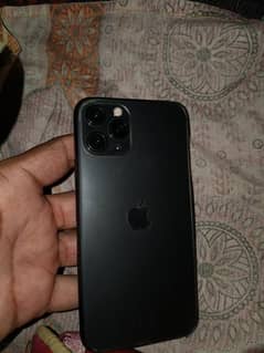 iPhone 11 Pro 10/10.