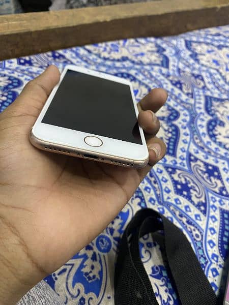 iphone 8 64 GB Non PTA 5