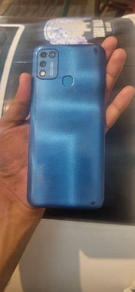 infinix hot 10 play PTA  6000mah battery 1