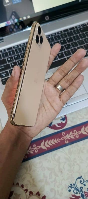 iphone 11 pro max 256 non pta 1