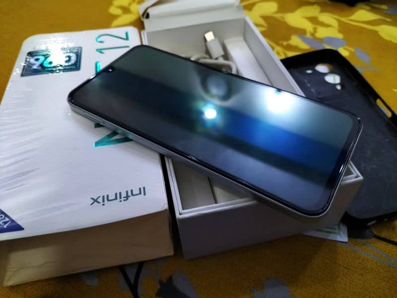 infinix Note 12 White 2