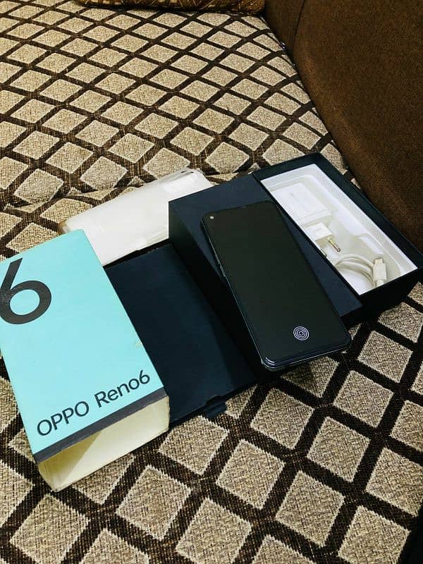 oppo reno 6 8+8/128 complete Saman 3