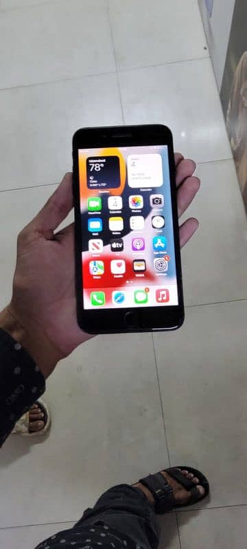 iphone 7plus with good condition. 1