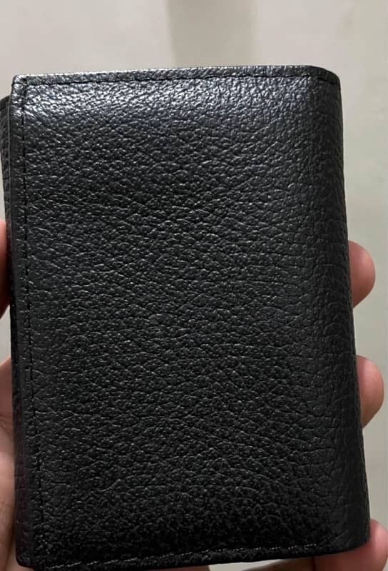 Trifold leather wallet 6