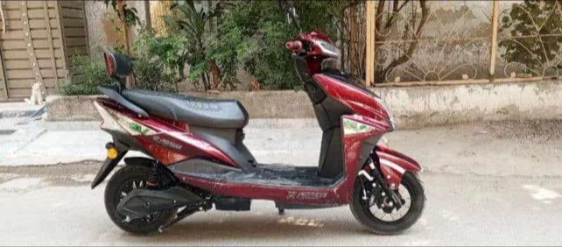 YJ Future Scooty For Sale 1