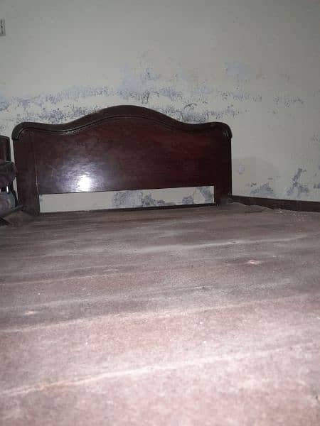 single bed 0