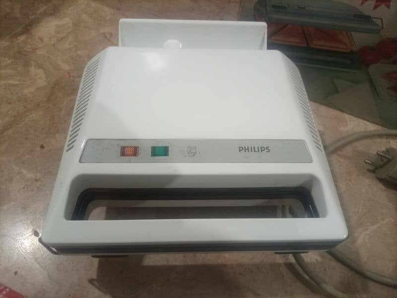 Philips Sandwich Making Machine 0