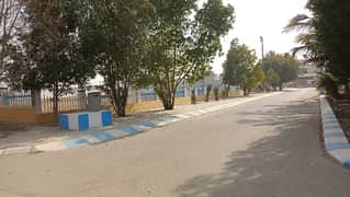 400 SQY PARK FACING PLOT MEERUT SOCIETY SECTOR 9/A, SCHEME 33, KARACHI 0