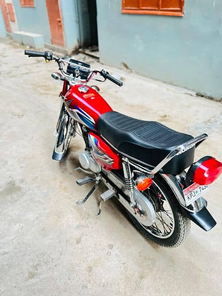 Honda CG 125 Model 2022 red colour complete file 2