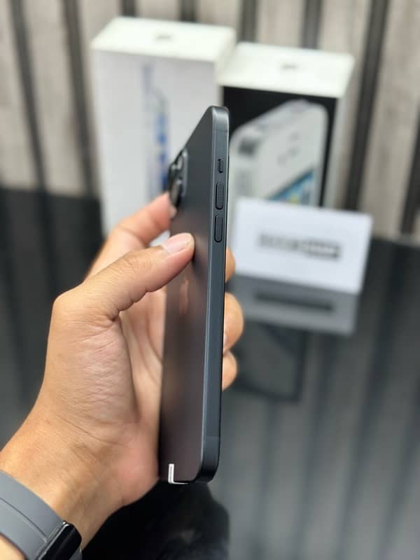 iPhone 15 Plus JV 128GB Black 2