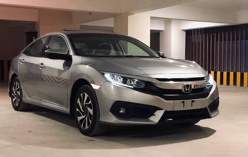 Honda Civic UG Top Of The Line2018 2