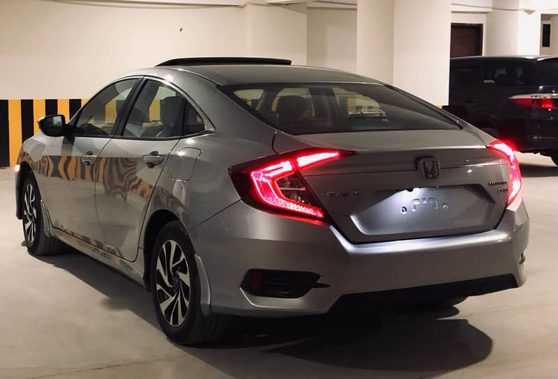 Honda Civic UG Top Of The Line2018 5