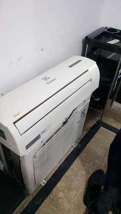 Electrolux 1 ton