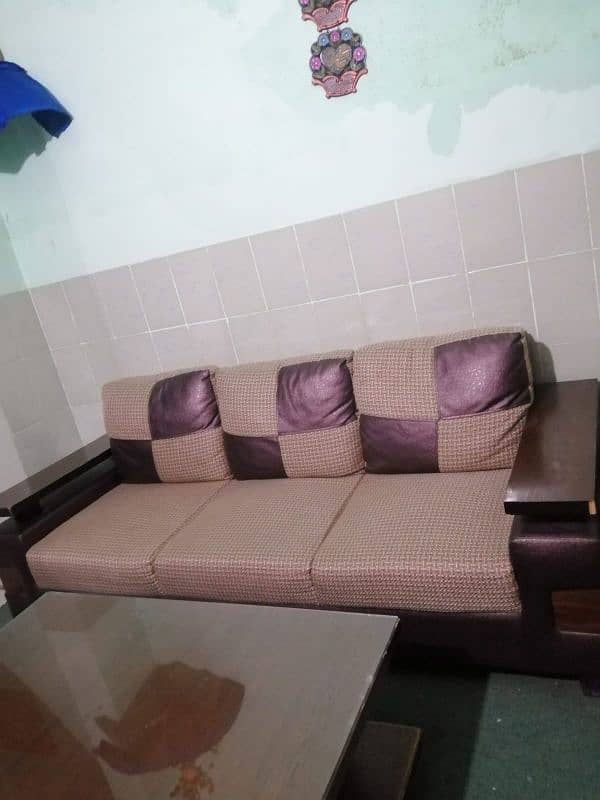 Sofa Set And Table 6