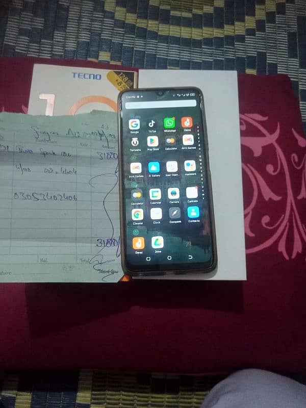 Tecno spark 10c 4+4ram 128rom 0