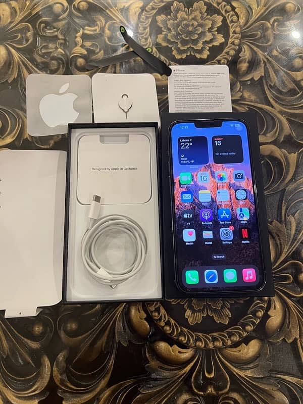 iPhone 13 Pro Max 256gb Sierra Blue! 6