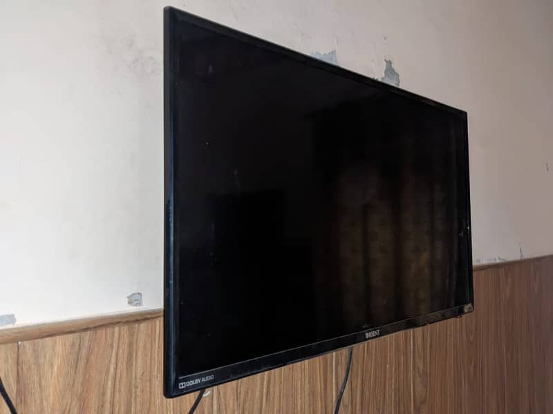 Orient Led 32 Size with Imported Android Device For Sale 5