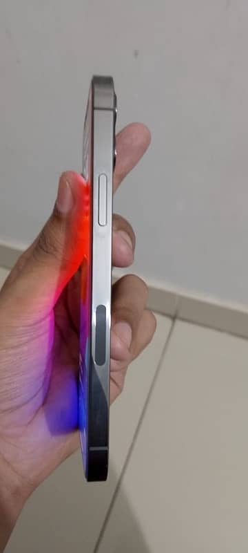 IPHONE 12 pro 128 gb 10 by 10 condtion not any single fault 4