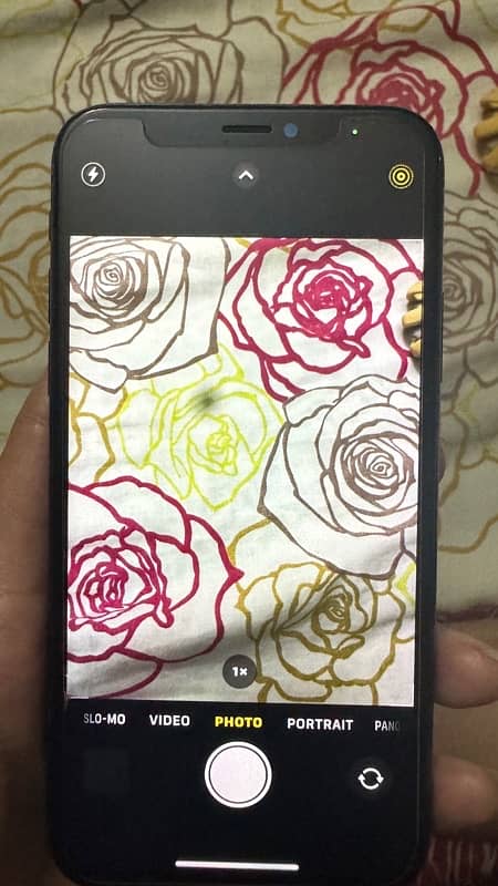 IPHONE XS 64GB DUAL SIM FACTORY UNLOCKED NON PTA 5