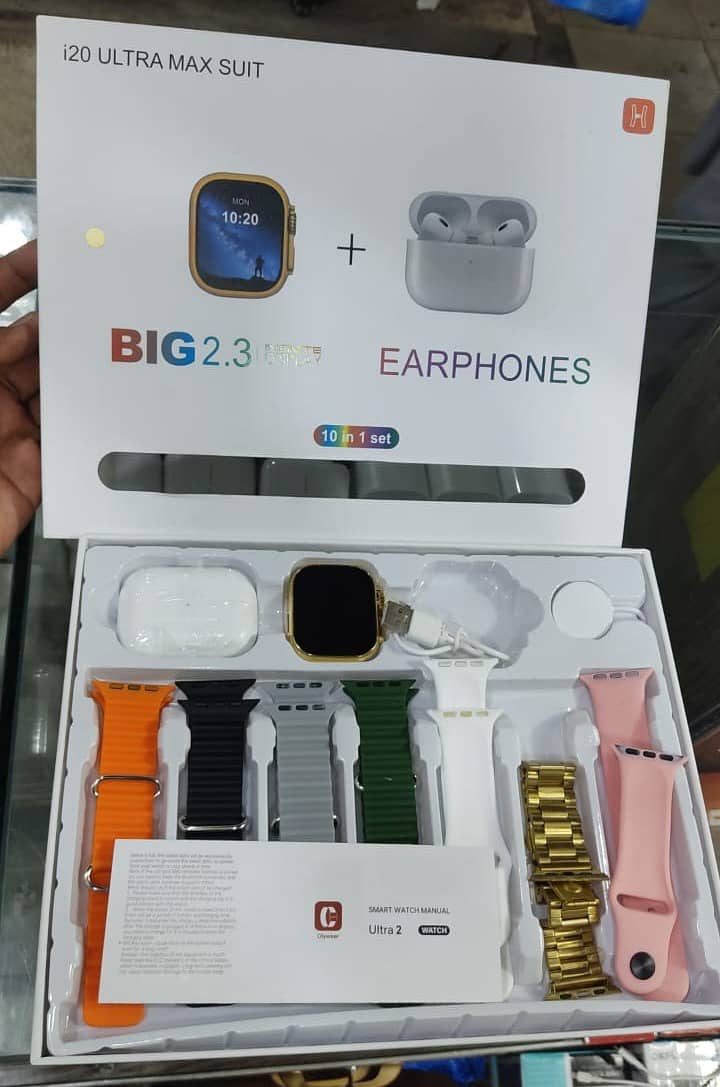 i20 Ultra Max Suit Smart Watch Golden Edition With Airpods 1