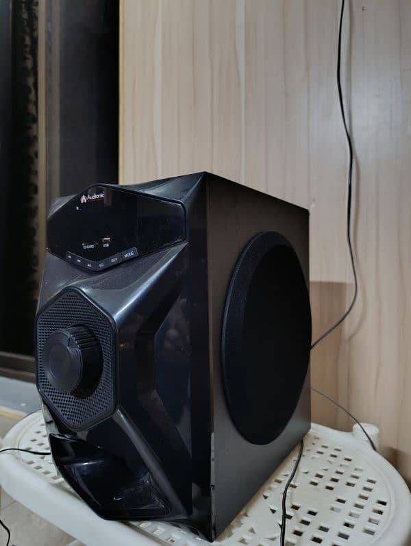 audionic speakers 8 pace 1