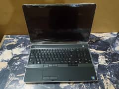 Dell Latitude E6530 0