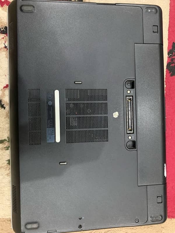 Dell Latitude E5440 laptop 4