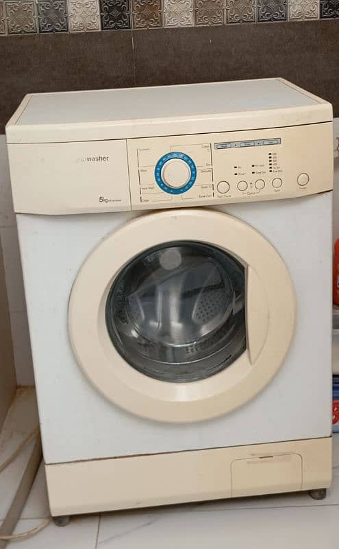 Lg Front load washing machine 1