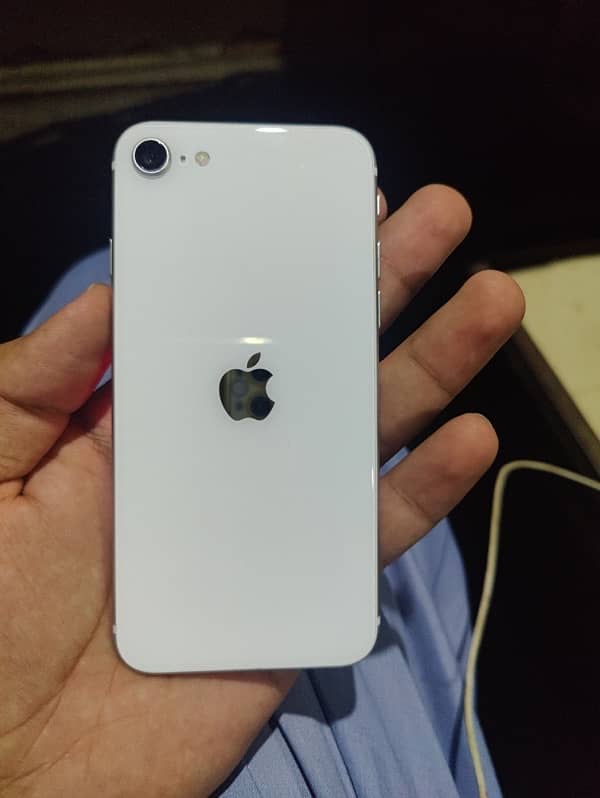 Iphone SE 2022 _128GB_Non PTA_condition 10/10 1