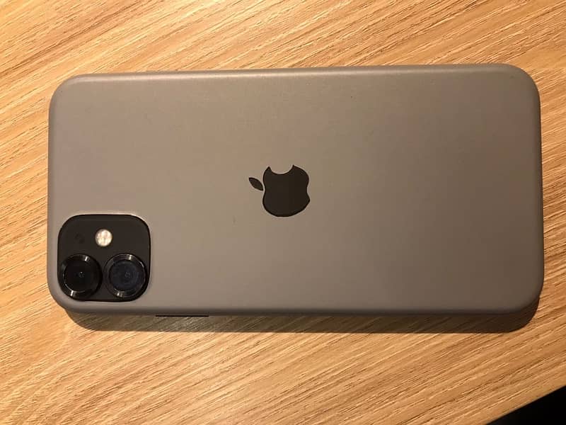 Iphone 11 128GB PTA approved 3