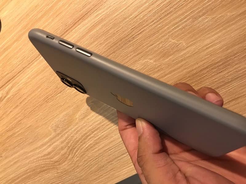 Iphone 11 128GB PTA approved 6