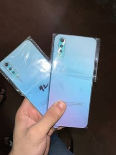 VIVO S1  6/128 gb