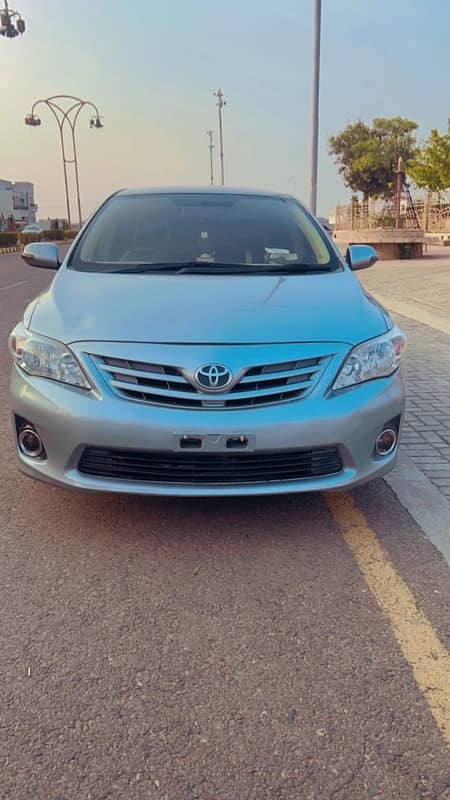 Toyota Corolla GLI 2013 5