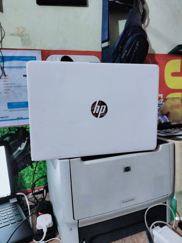 HP laptop 4th generation 1