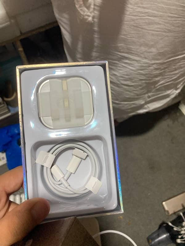 iPhone 15 pro max copy charger 4