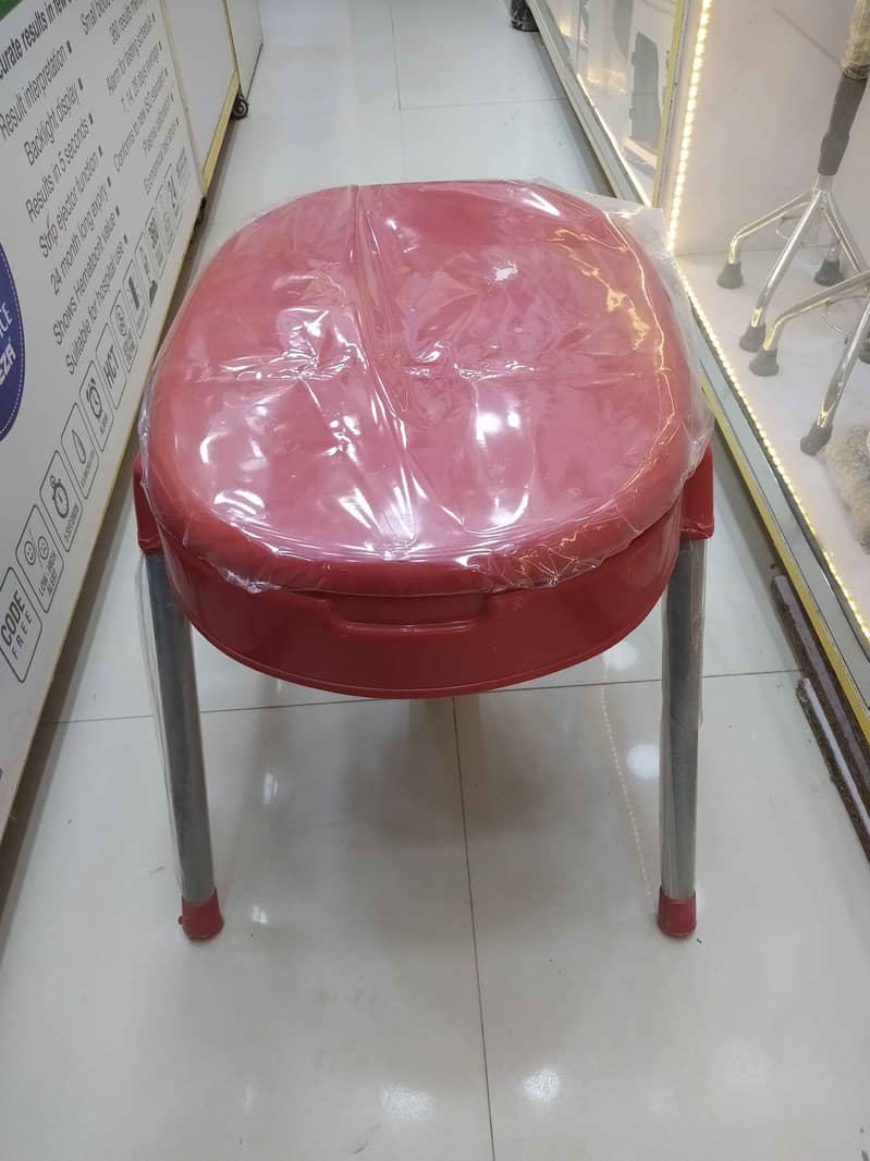 portable commode chairs / portable toilet seat / plastic commode 3