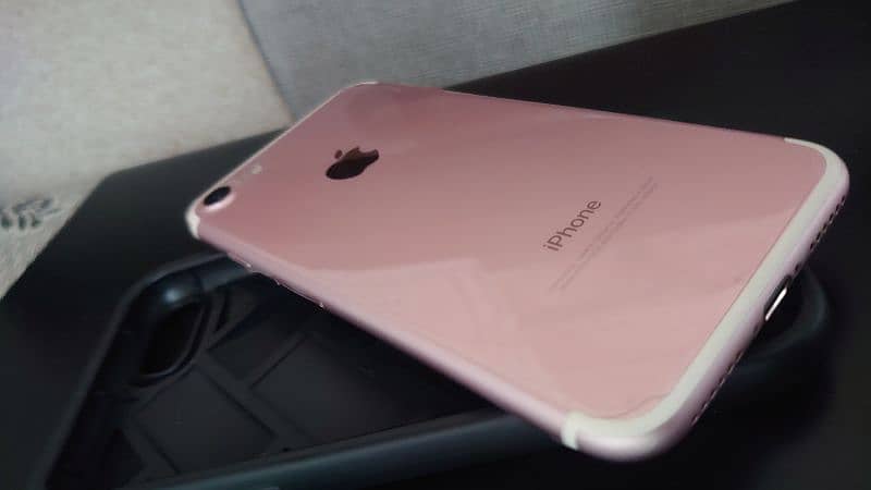 Iphone 7 128 GB PTA Approved 0