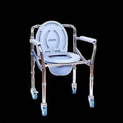 wheelchair commode / commode