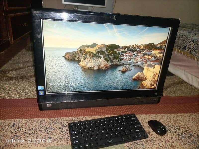 HP all in one PC 23" screen 1