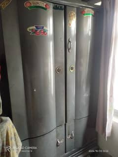 steel almarih for sale