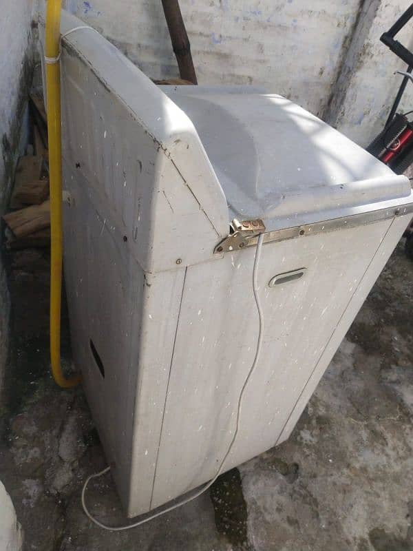 Asia Washing Machine 1