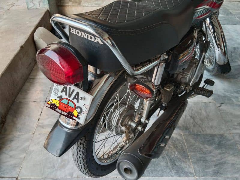 HONDA CG 125 LUSH and zero meter GENWAIN condition ma 2024 model pakka 1